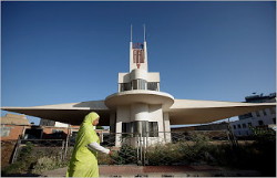 Foto di stazione di servizio di Asmara Fiat Tagliero