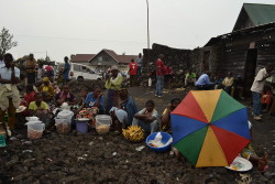 Foto dei ragazzi venditori in Congo