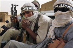 Immagine dei ribelli tuareg armati in Mali