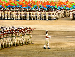 Parata militare del reparto volontario di Sawa